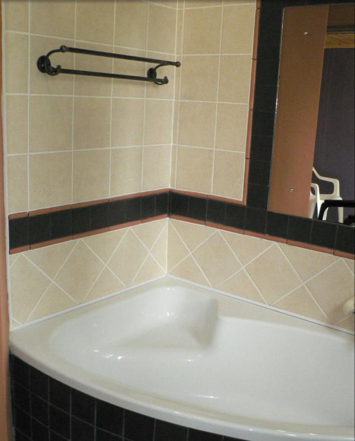 House Ebony B&B Newcastle Eksteriør billede