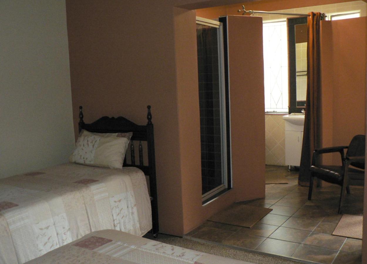 House Ebony B&B Newcastle Eksteriør billede